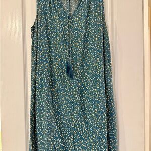 Xhilaration Blue Floral Midi Dress